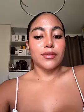 MegannHills online show from 01.10.26