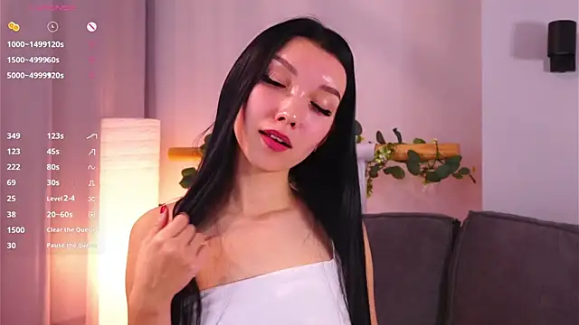 Snapshot of FrankForss chatting on 09.19.25 FrankForss online show from 09.19.25