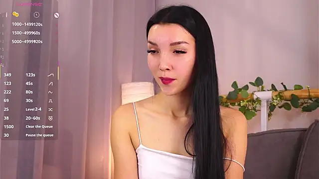 Snapshot of FrankForss chatting on 09.20.25 FrankForss online show from 09.20.25