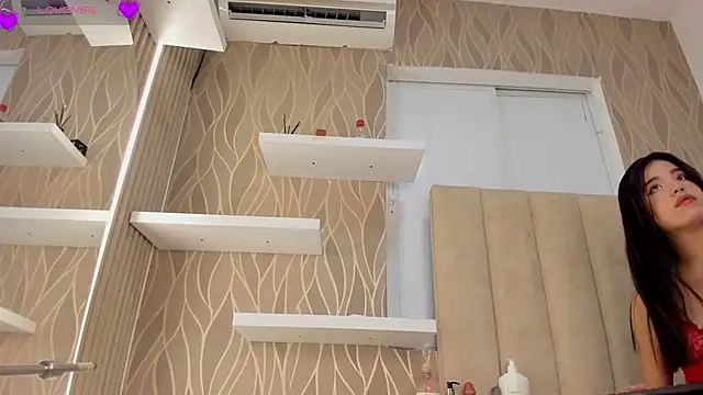 Snapshot of abby_swith41 chatting on 11.18.25 abby swith41 online show from 11.18.25