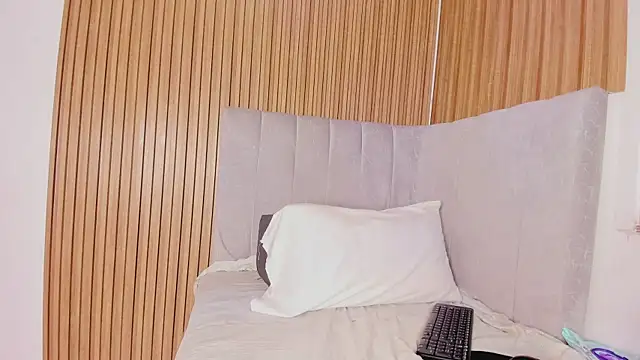 abby swith41 online show from 02.17.26