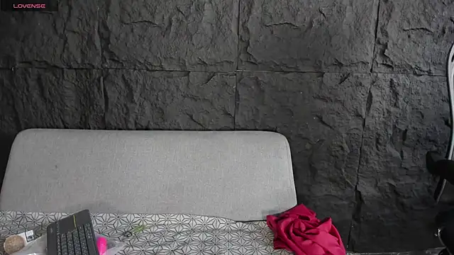 Snapshot of MistressMariam_ chatting on 10.25.25 MistressMariam online show from 10.25.25