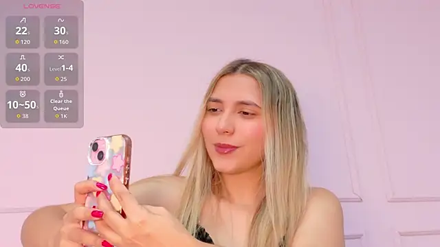 MaddieTease online show from 10.28.25