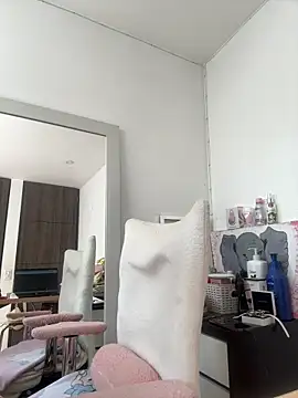 Victoria alson online show from 02.04.26