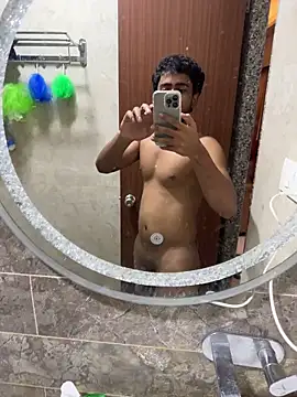 Snapshot of yheeboi chatting on 03.24.26 yheeboi online show from 03.24.26