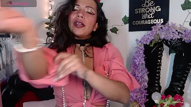 Dakota ro online show from 11.12.25