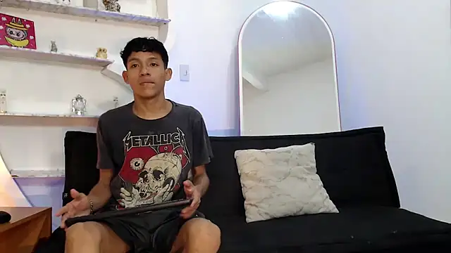 BEAUTY BOYS1 online show from 09.13.25