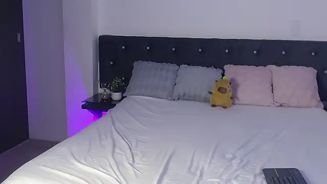 anne colucci online show from 09.30.25