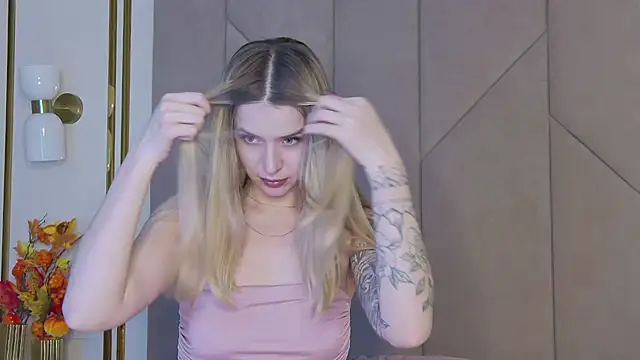 Touch me online show from 11.23.25