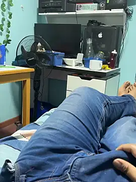 Snapshot of Angel_dex chatting on 09.19.25 Angel dex online show from 09.19.25