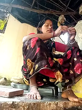 cute diya 12 online show from 09.13.25