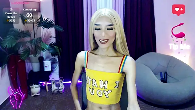 itsmeMonicaloove69 online show from 09.10.25