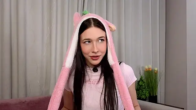 EviaRabasca online show from 02.13.26