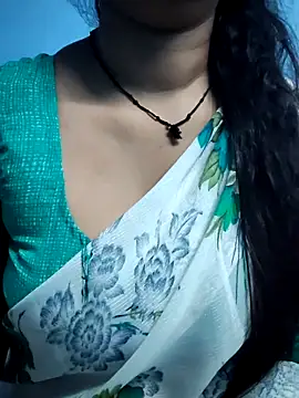 Snapshot of jaan-step chatting on 10.18.25 jaan-step online show from 10.18.25