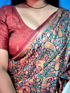 Snapshot of jaan-step chatting on 11.28.25 jaan-step online show from 11.28.25