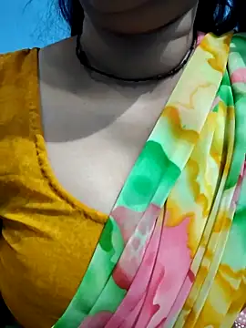 Snapshot of jaan-step chatting on 12.04.25 jaan-step online show from 12.04.25