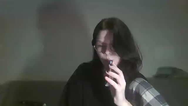 Snapshot of LaVostraDorothy chatting on 11.22.25 LaVostraDorothy online show from 11.22.25