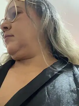 Lucy Milf 474 online show from 11.08.25