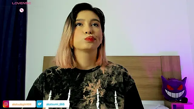 Akatsumi  online show from 09.29.25