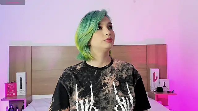 Akatsumi  online show from 12.22.25