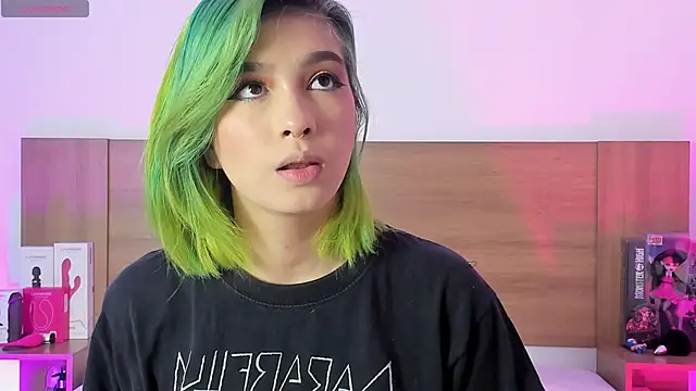 Akatsumi  online show from 02.17.26