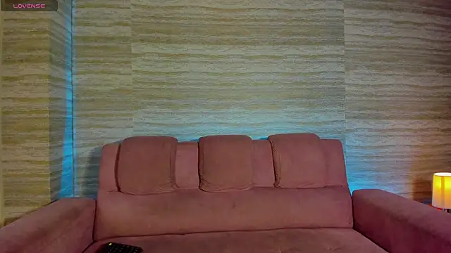 Snapshot of Dani_rivass chatting on 11.14.25 Dani rivass online show from 11.14.25