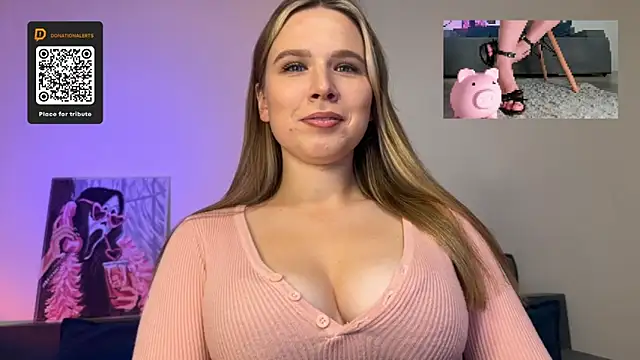 Snapshot of GoddessRoss chatting on 10.29.25 GoddessRoss online show from 10.29.25