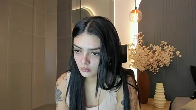 Snapshot of AliceRitter chatting on 01.07.26 AliceRitter online show from 01.07.26