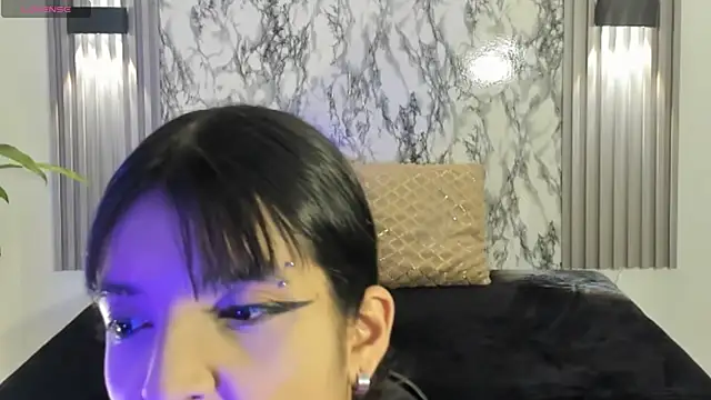 ChloeeMason online show from 11.11.25