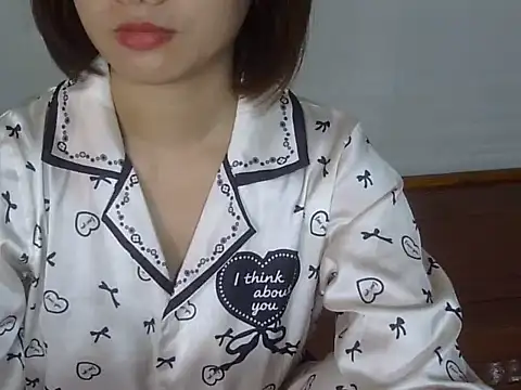 Snapshot of anna-sweet69 chatting on 12.02.25 anna-sweet69 online show from 12.02.25