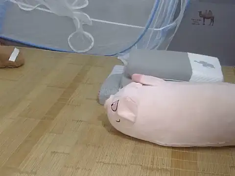 Snapshot of anna-sweet69 chatting on 04.15.26 anna-sweet69 online show from 04.15.26