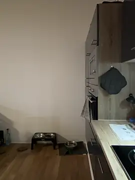 Snapshot of stelli_99 chatting on 10.22.25 stelli 99 online show from 10.22.25