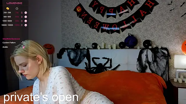 Brittney Shaw online show from 10.26.25