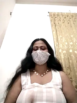 Snapshot of Neha-37 chatting on 11.08.25 Neha-37 online show from 11.08.25