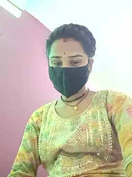 Snapshot of Radhika_Lovely chatting on 05.27.26 Radhika Lovely online show from 05.27.26