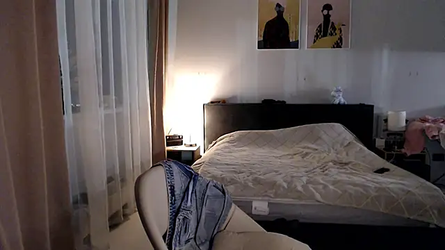 VivianCoke online show from 03.11.26