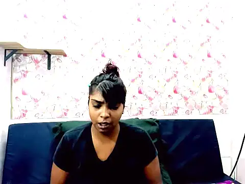 Snapshot of indianmystica694u chatting on 10.16.25 indianmystica694u online show from 10.16.25