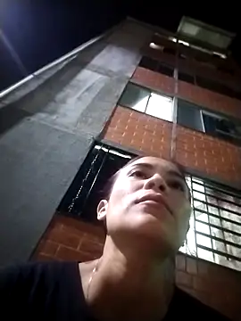 dulcelatin21 online show from 12.02.25