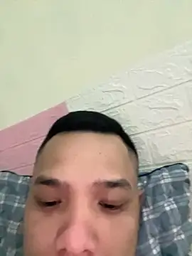 letruong6879 online show from 09.22.25