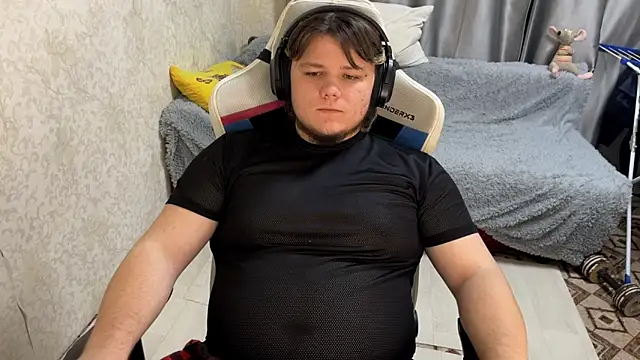 desiredude9 online show from 10.04.25