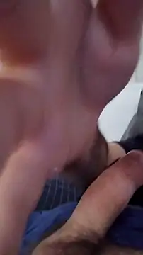 Snapshot of NewJoiner chatting on 09.24.25 NewJoiner online show from 09.24.25