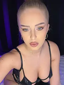 AubrieleRouj1 online show from 02.10.26