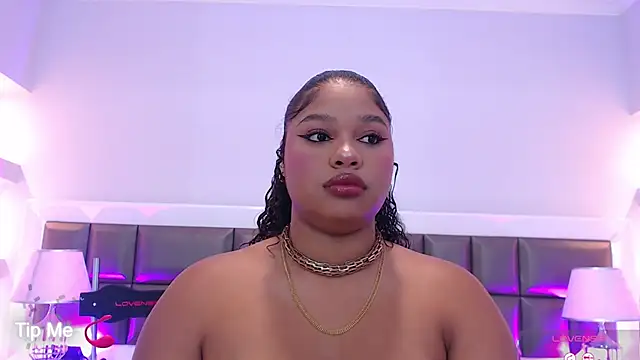 LennaEvans online show from 10.22.25