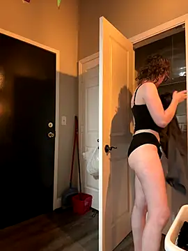 knottybunny online show from 12.16.25