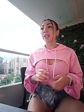 Sarahlove 90 online show from 04.06.26