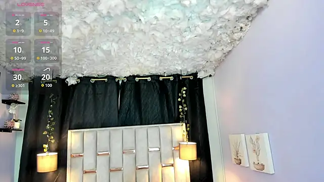 Snapshot of melody-rouss chatting on 10.07.25 melody-rouss online show from 10.07.25