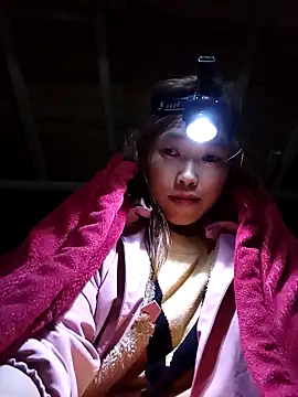 Ngocmi909 online show from 11.26.25