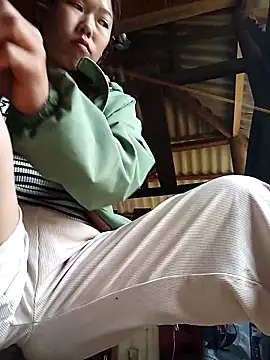 Snapshot of Ngocmi909 chatting on 03.15.26 Ngocmi909 online show from 03.15.26