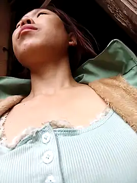 Snapshot of Ngocmi909 chatting on 03.18.26 Ngocmi909 online show from 03.18.26