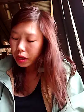 Snapshot of Ngocmi909 chatting on 03.21.26 Ngocmi909 online show from 03.21.26